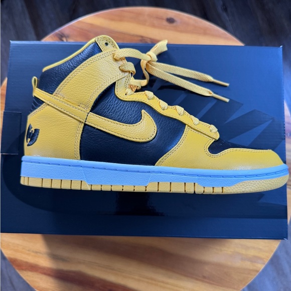 Wu-Tang Nike Dunk Hi Retro PRM - Picture 4 of 6